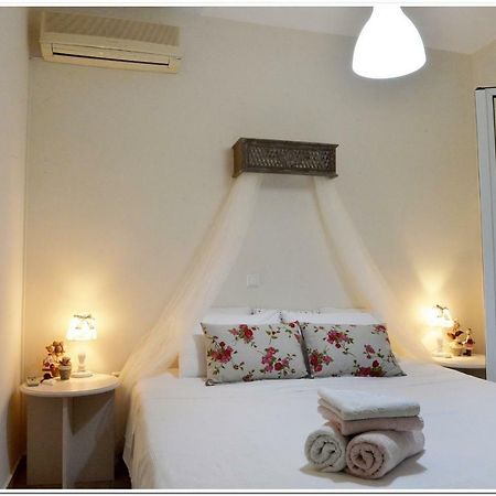 Cozy Home With Great View In Ancient Corinth Buitenkant foto