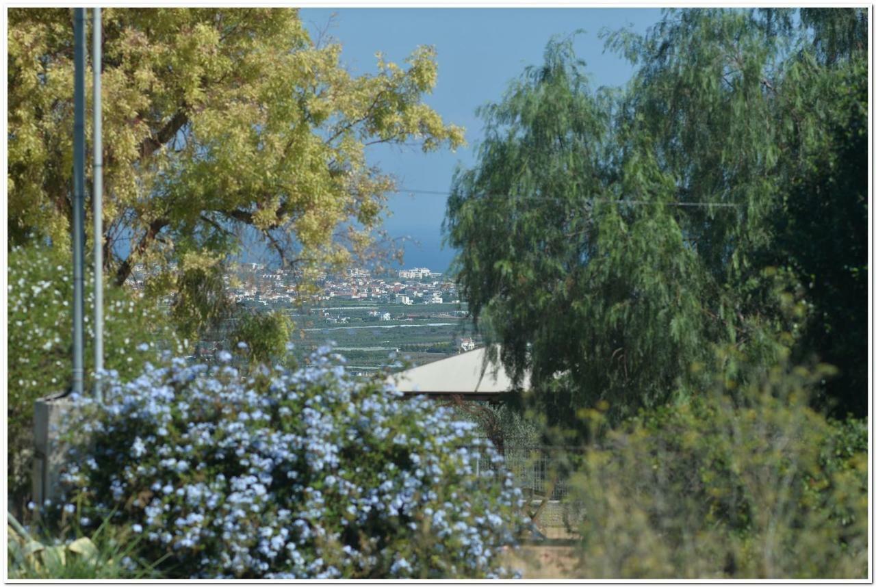 Cozy Home With Great View In Ancient Corinth Buitenkant foto